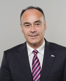 <p>
„Ich habe zuhause geguckt. Nach dem ersten Tor war ich im Keller, um Wein zu holen. Als ich zurückkam, stand es 4:0. So was habe ich noch nie erlebt.“</p>
<p>
Detlef Nonnen, Kaufmännischer<br />
Geschäftsführer „Eins - Energie in Sachsen“</p>