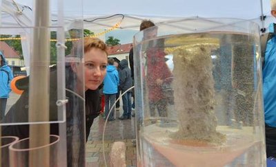 <p>
Gäste konnten jedoch in die Tiefen der Bohrtechnik vordringen.</p>