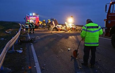 <p>Die Straße war bis 22 Uhr voll gesperrt.</p>