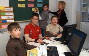 F�rderunterricht in J�hst�dter Mittelschule