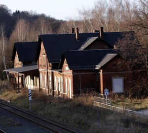 Wilkau-Ha�lauer Bahnhofsgeb�ude