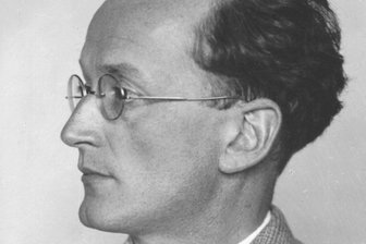 130 Jahre Friedrich Emil Krauss: Erzgebirgsensemble feiert Erzgebirgslieder und Volkskunst - Das Erzgebirgsensemble Aue ehrt Friedrich Emil Krauss im Auer Kulturhaus.
