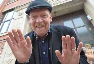 Karsten Spehr organisiert das Bluesfestival. Er l�dt die Bands dazu ins "3-K-Haus" ein.  
