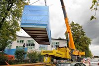 Container