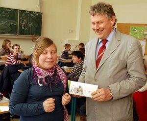 Jasmyn-Rufina Gallaus aus Markneukirchen