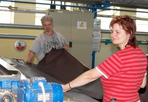 Maschine zur Lederverarbeitung