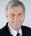 Bernd-E. Schramm