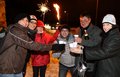 Silvesterfeier auf der Stra�e
