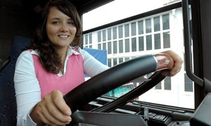 Fahrschullehrerin f�r Lastz�ge