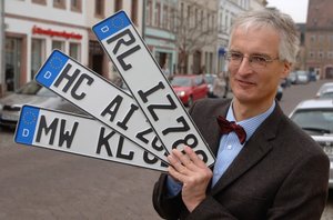 K�mpft schon lange f�r die Kennzeichen-Vielfalt: der Heilbronner Professor Ralf Bochert.