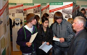 Ausstellung "Unsere neue Heimat - Sachsen" im Rathaus Hainichen