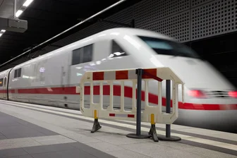 Berlin-Hamburg: Züge rollen wieder - Kleiner Fahrplanwechsel - Nach einer monatelangen Generalsanierung rollen die Züge zwischen Berlin und Hamburg ab 14. Juni wieder. (Archivbild)
