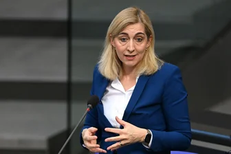 Größere Krankenkassen-Finanzlücke 2027 erwartet - Das Gesundheitsministerium erwartet eine größere Finanzlücke bei den Kassen 2027. (Archivbild)