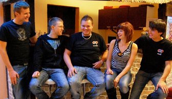 Jugendliche im Jugendclub