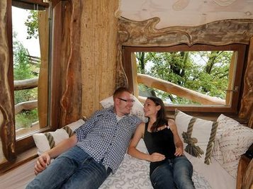 <p>
Das Schlafzimmer. Laut Baugenehmigung können weitere vier Häuser in Kriebstein entstehen. Wann das nächste Baumhaus in Angriff genommen wird, steht aber noch nicht fest – vielleicht im nächsten Jahr.</p>