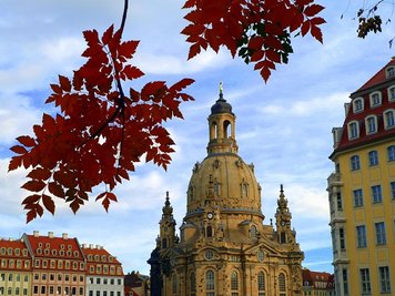 <p>
	Herbst in Dresden</p>
