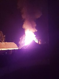 <p>In einer Berufungsverhandlung verurteilte ihn das Landgericht Zwickau schließlich zu drei Jahren Gefängnis. Das war im Mai 2016. Nach "Freie Presse"-Informationen befindet sich der Mann seit Anfang 2017 wieder auf freiem Fuß.</p>