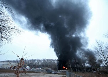 <p>Der Großbrand hatte nicht nur die Rettungskräfte aus der näheren Umgebung beschäftigt.</p>
