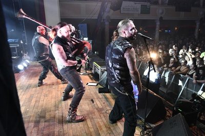 <p>Mit dabei war die Band "Tanzwut".</p>