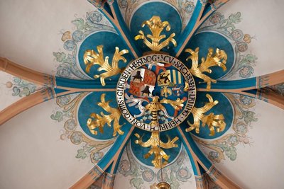 <p>Es folgen weitere Bilder.</p>
