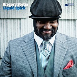 <p>Gregory Porter - „Liquid Spirit" (2013): Aus der Zeit gefallen veröffentlicht der bis dato quasi unbekannte Gregory Porter ein Album, das sich so sehr nach einem sonnigen Herbstmittag in einem Café in Brooklyn anhört und den perfekten Soundtrack zu einer Verfilmung eines Paul-Auster-Romans sein könnte. Für viele brachte er so eine vermeintlich vom Aussterben bedrohte Musik zurück in den Mainstream: Jazz. (jcl)</p>
