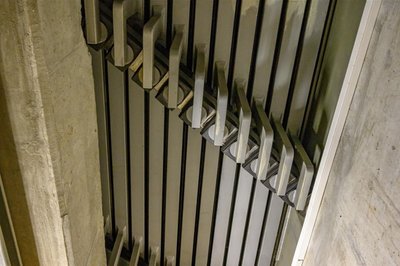 <p><span calibri="" style="font-size:11.0pt;line-height:115%;
font-family:">Hier kann sich die Brücke dehnen.</span></p>