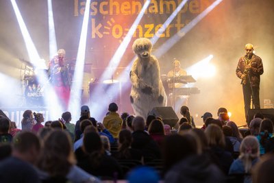 Das Taschenlampenkonzert in Freiberg hatte einen hohen Kuschelfaktor.