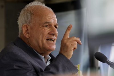 Peter Hahne kommt erneut nach Plauen - diesmal auf den Altmarkt.