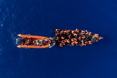 Ein Bild von der Seenotrettung im Mittelmeer.