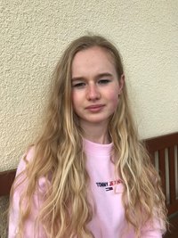 15 Jahre alt, Gymnasiastin aus Chemnitz, 10. Klasse