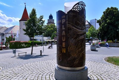 Der Bereich am Plauener Wendedenkmal soll künftig „Thomas-Küttler-Platz“ heißen.