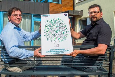 Danilo Panian (links) und Ruben Meyer werden die neue Diakonie Erzgebirge leiten. Bereits 2019 gab es eine gemeinsame Unternehmensversammlung zur Vorbereitung der Fusion. 