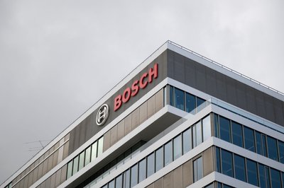 Bosch setzt künftig stärker auf einen rasant wachsenden Zukunftsmarkt: die Automatisierung und humanoide Robotik. (Archivbild)