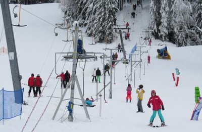 Im Erzgebirge beginnt am Wochenende die alpine Skisaison.