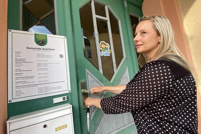 Anja Prietzel ist kommissarische Bürgermeisterin von Auerbach - wegen der angespannten Kitasituation muss sie viele Dinge nun regeln.