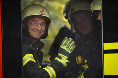 Jeder der rund 50 Kameraden, die bei der Übung des THW dabei waren, wurden in Szene gesetzt und standen im Rampenlicht.