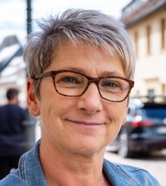 Beate Thate - Passantin in Mittweida