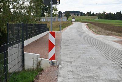 Der Pestweg in Rochlitz wurde vom Noßwitzer Weg bis zum Wohngebiet am Weinberg ausgebaut.
