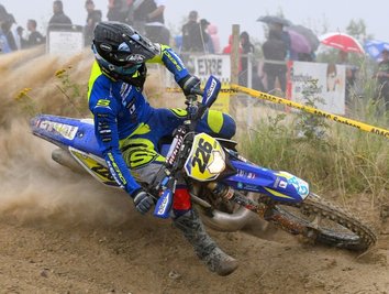 Das Optimum herausgeholt: Luca Fischeder fuhr beim Start in die neue Serie der Deutschen Enduro-Meisterschaft in Meltewitz in seiner Klasse E 3 zweimal zum Sieg und wurde zudem Gesamtzweiter. 