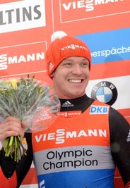 Anke Wischnewski - Titelverteidiger Felix Loch.
