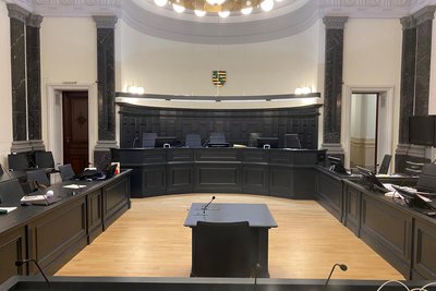 Der Fall um die versuchte Tötung von Plauen wurde im Schwurgerichtssaal des Zwickauer Landgericht verhandelt.