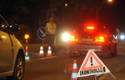 Bei der Schleierfahndung werden Fahrzeuge und Personen ohne konkreten Verdacht durchsucht und Personalien kontrolliert.