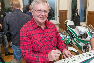 Der ehemalige Marienberger Rennfahrer Ulrich Hartmann wird in Pobershau von seinen Erlebnissen auf den Rennstrecken erzählen.