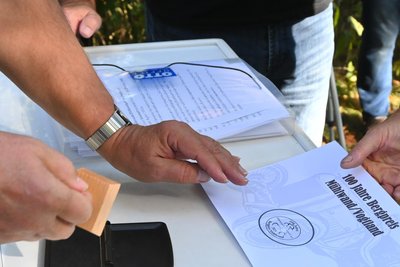 Der extra angefertigte Jubiläumsstempel für die Teilnehmer an der Ausfahrt.