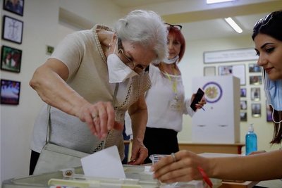 OSZE-Beobachter überwachten die Wahl.