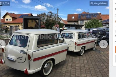 Der Trabant 600 P60 ist ebenfalls eine Rarität - zumal als Gespann. Allein für den Kombi werden auf mobile.de 25.000 Euro verlangt. Der Anhänger kostet extra.
