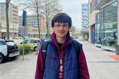 Marco Hensel studiert in Chemnitz an der Technischen Universität. Der Radeberger findet es schade das die Stadt rückbenannt wurde. 