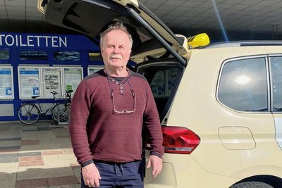 Taxifahrer Konrad Kühn spricht sich für den Namen Chemnitz aus. So habe die Stadt immer geheißen. 