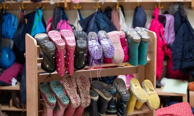 Die Elternbeiträge in den Kindertagesstätten der Gemeinde Erlau - hier ein Illustrationsfoto - steigen ab nächstem Jahr. 