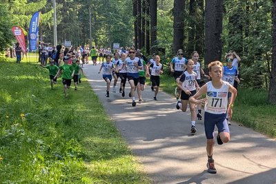 Der Start- und Zielbereich befand sich am ATSV-Vereinsheim in Gelobtland.